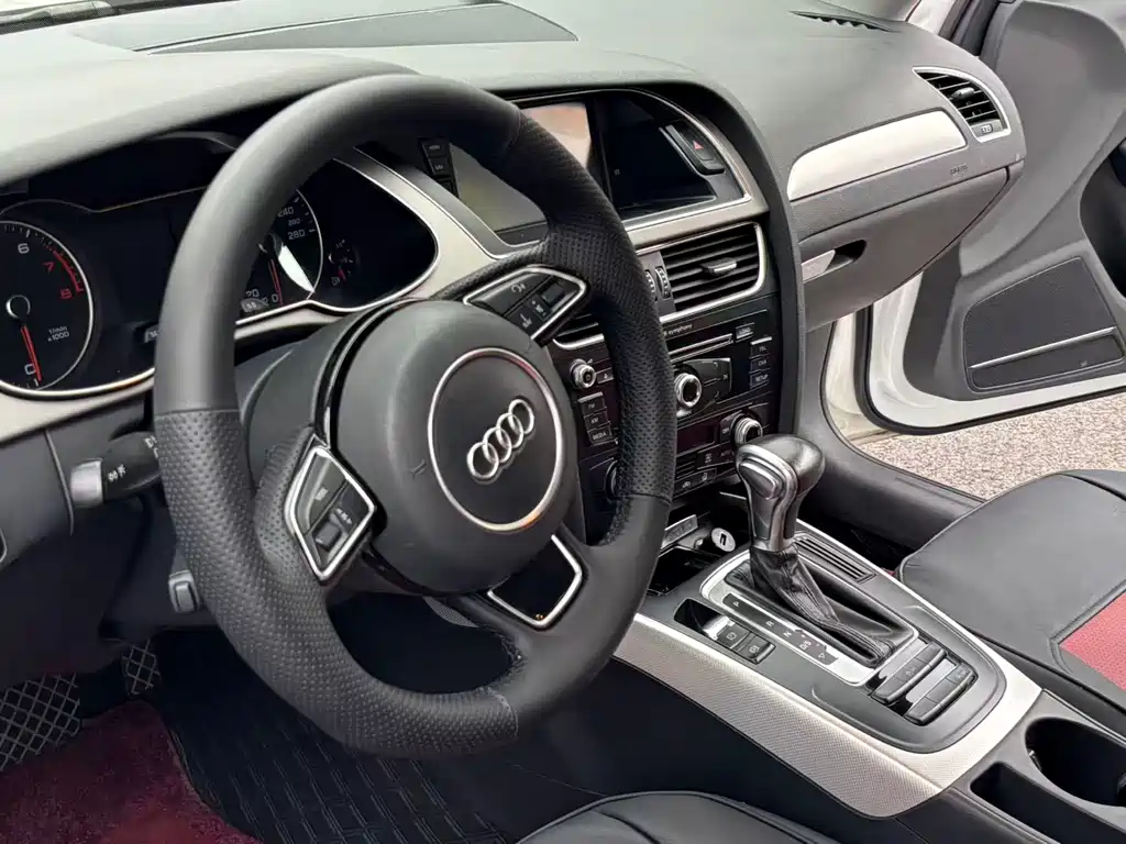 Audi A4L 2015 — фото 11
