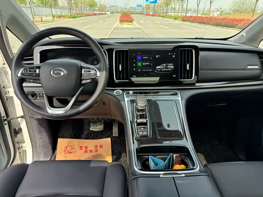 GAC Motor Trumpchi M8 2023 — фото 3