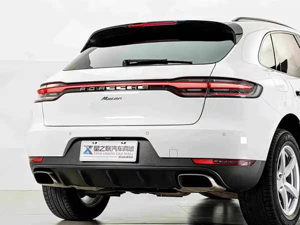 Porsche Macan 2021