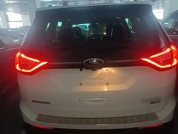 Ford Edge 2019
