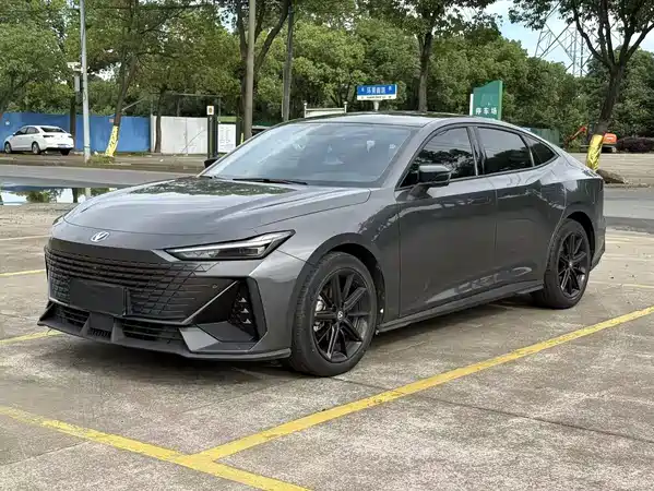 Changan UNI-V 2023