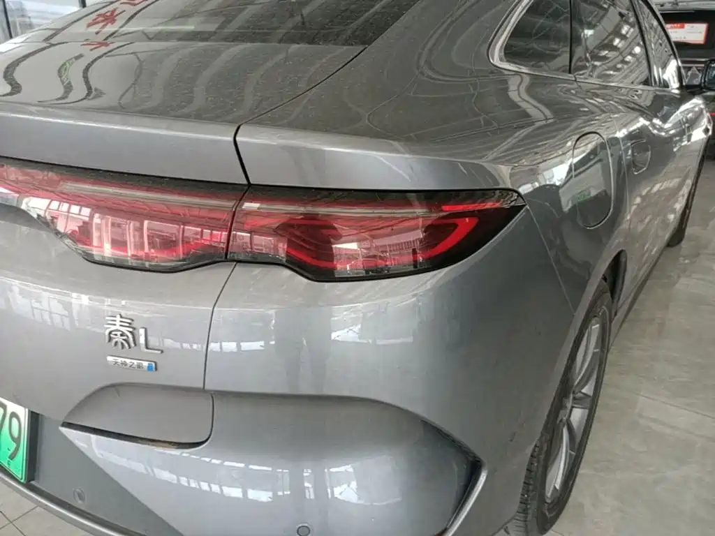 BYD Qin L 2025 — фото 8
