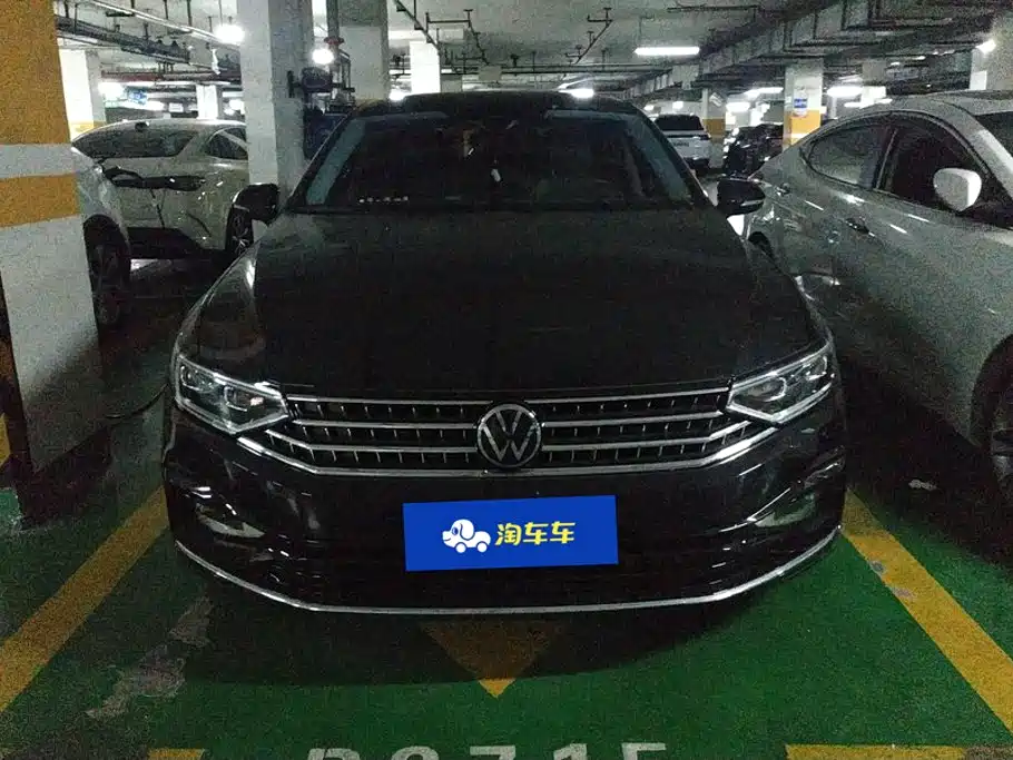 Volkswagen Magotan 2023