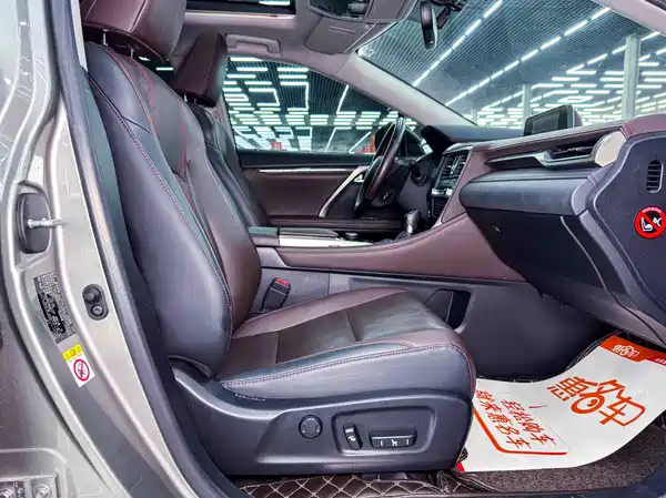 Lexus RX 2018