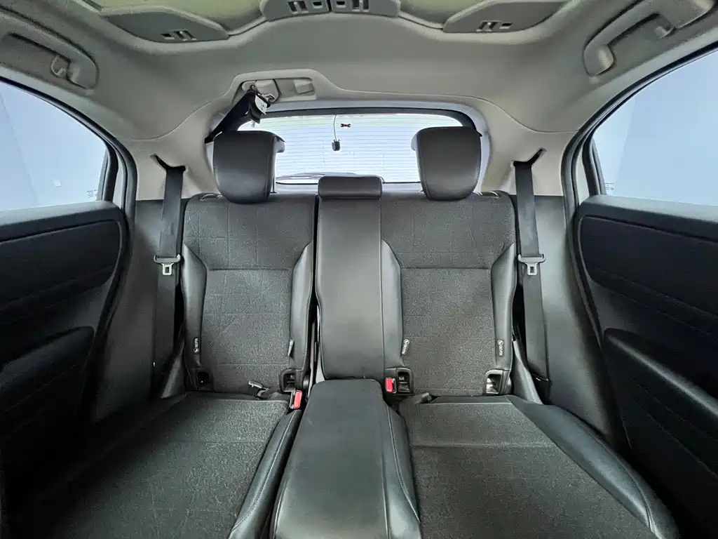 Honda Vezel 2023 — фото 18