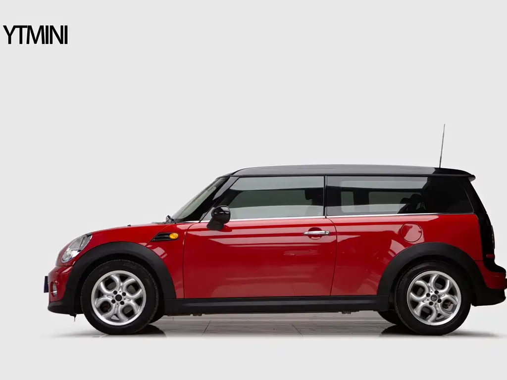 MINI Clubman 2013