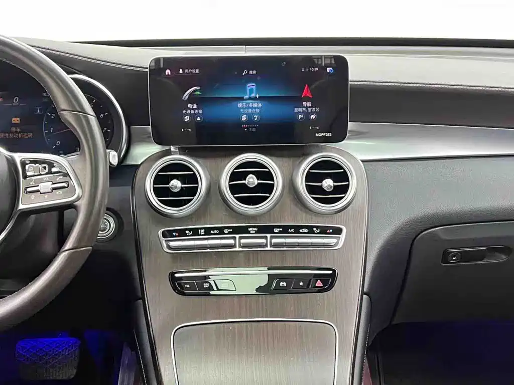Mercedes-Benz GLC 2020 — фото 17