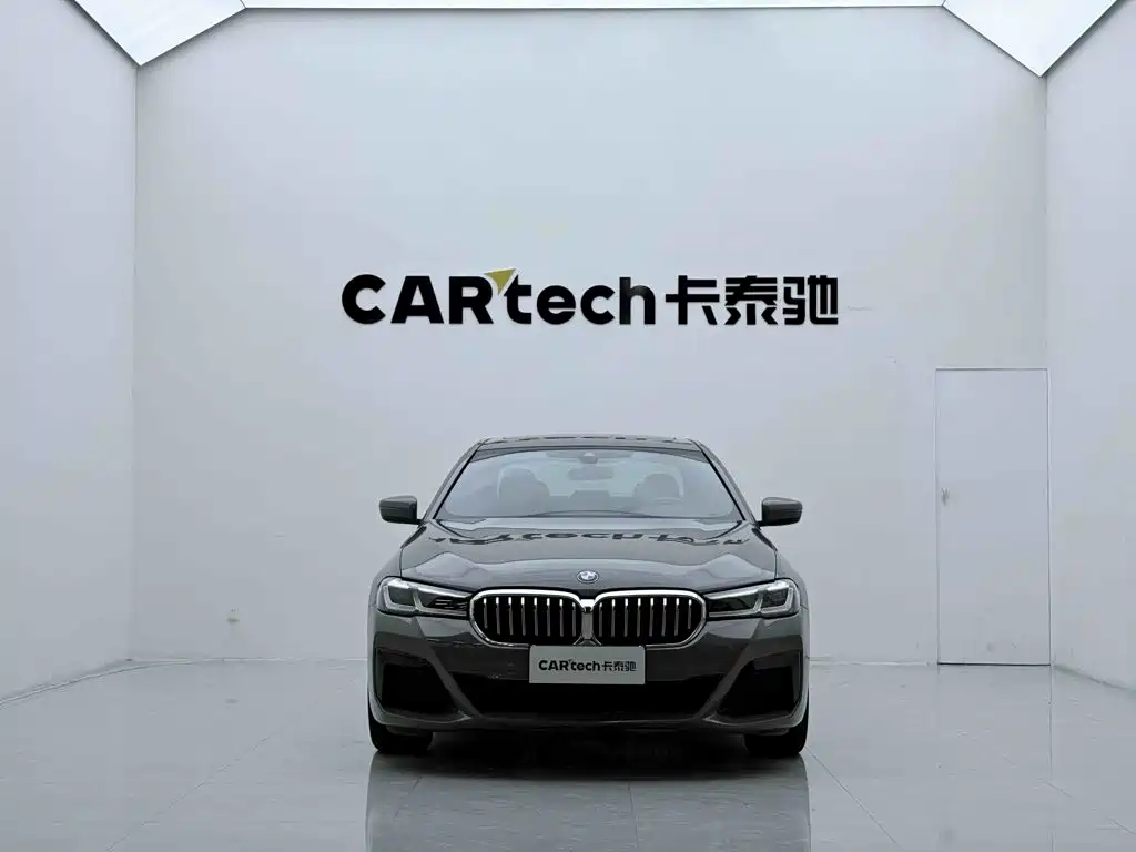 BMW 5 Series 2022