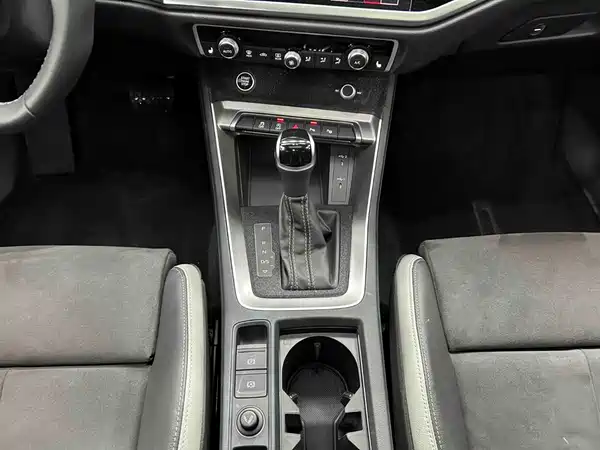 Audi Q3 2023