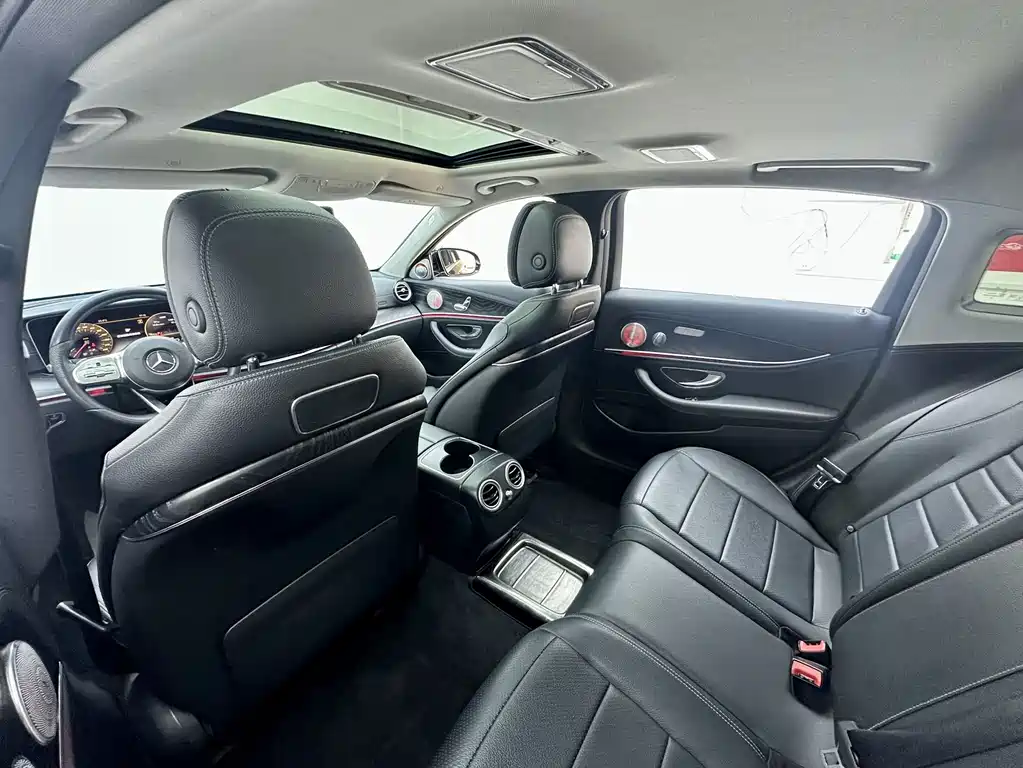 Mercedes-Benz E-Class 2018 — фото 5