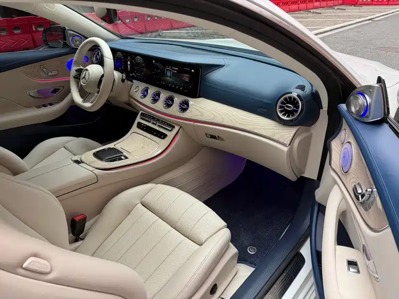 Mercedes-Benz E-Class 2020 — фото 17
