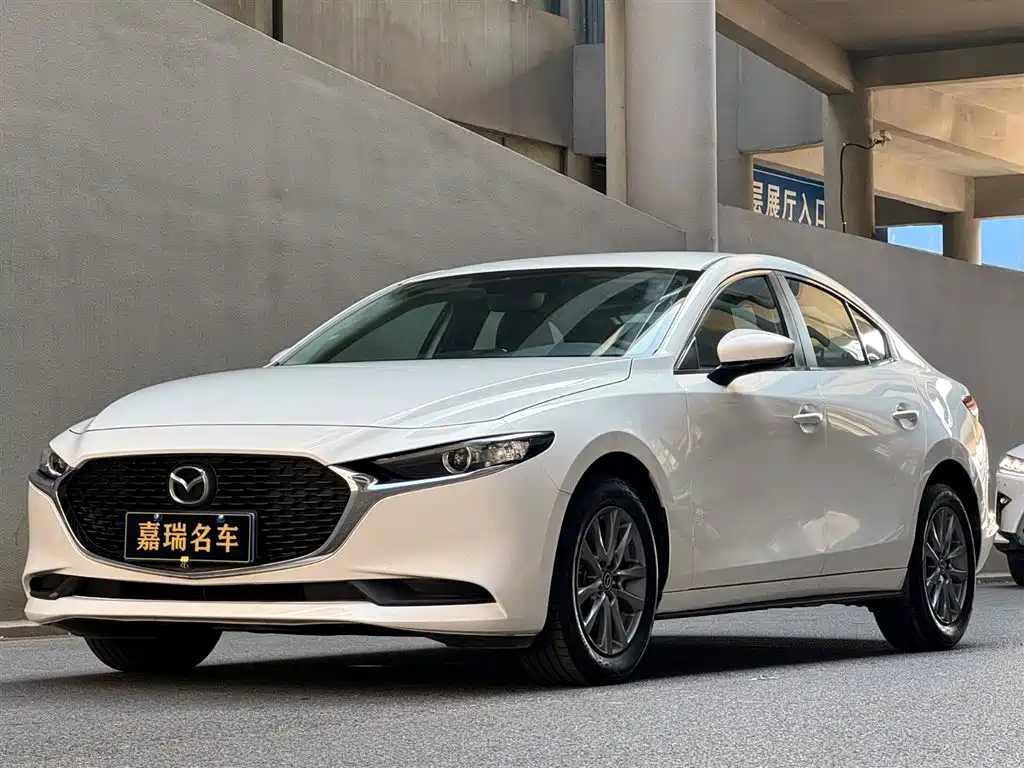Mazda 3 Angkesela 2025