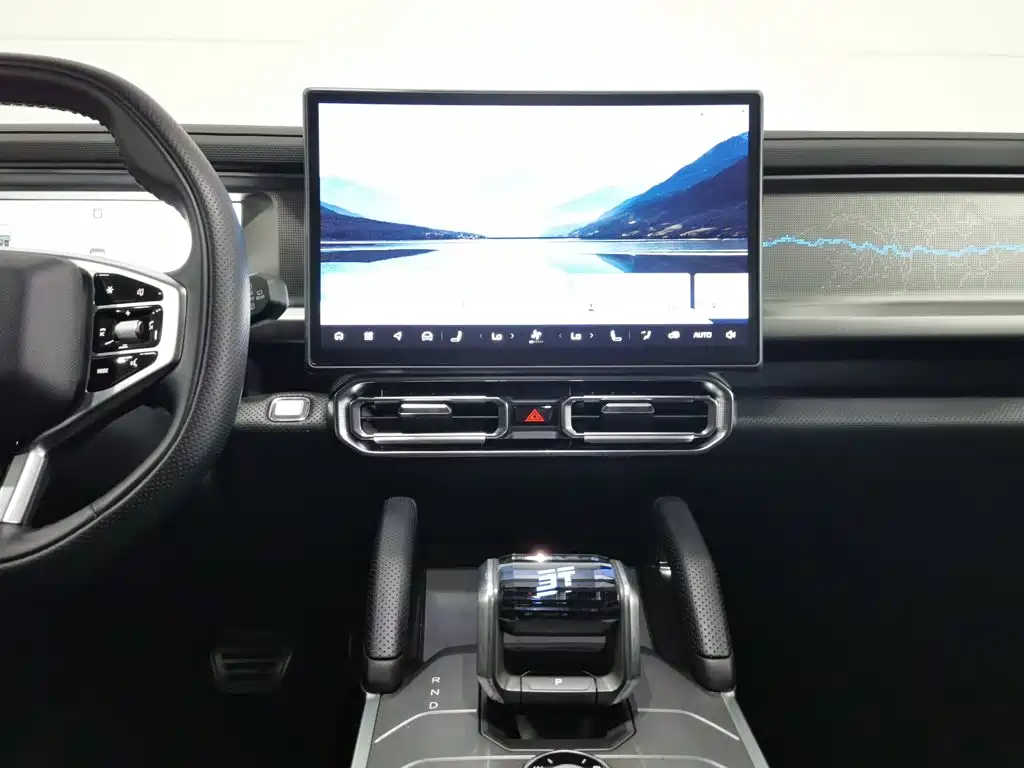 Jetour Traveller C-DM 2025 — фото 12
