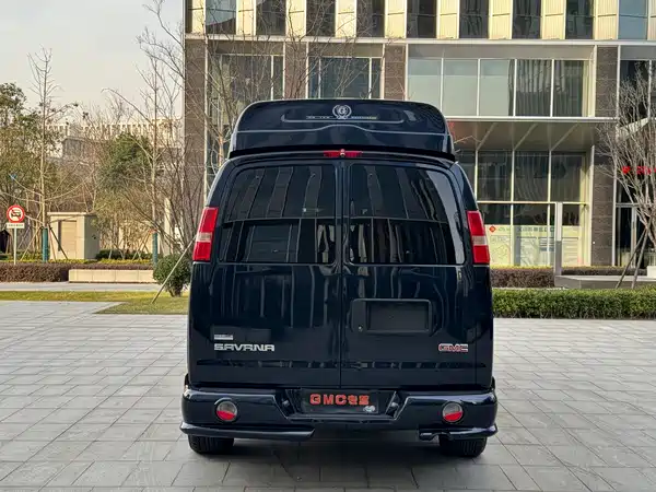 GMC SAVANA 2015