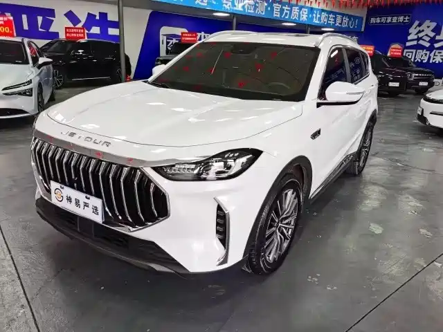 Jetour X70 PLUS 2025