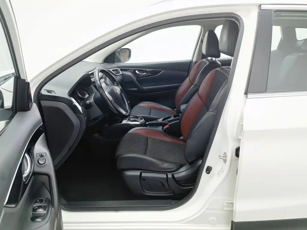 Nissan Qashqai 2018 — фото 10