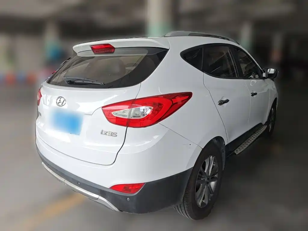 Hyundai ix35 2016 — фото 12