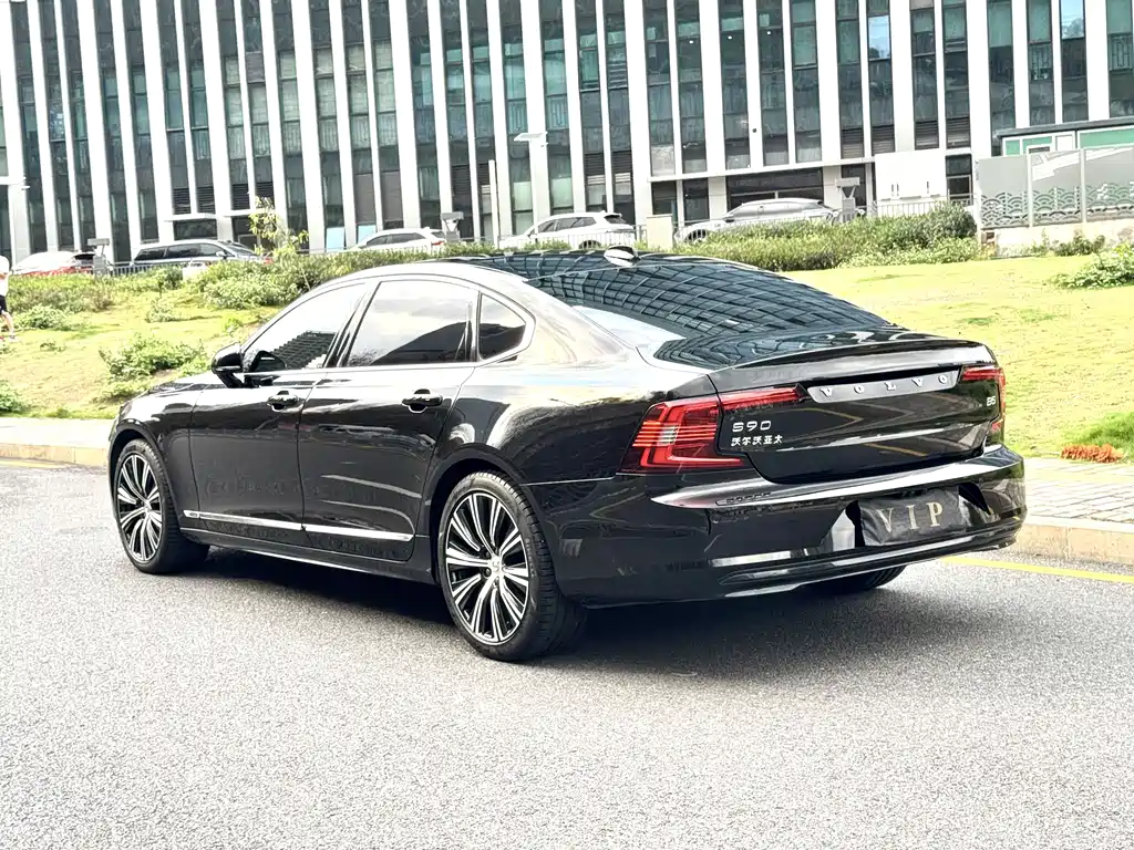 Volvo S90 2024 — фото 6