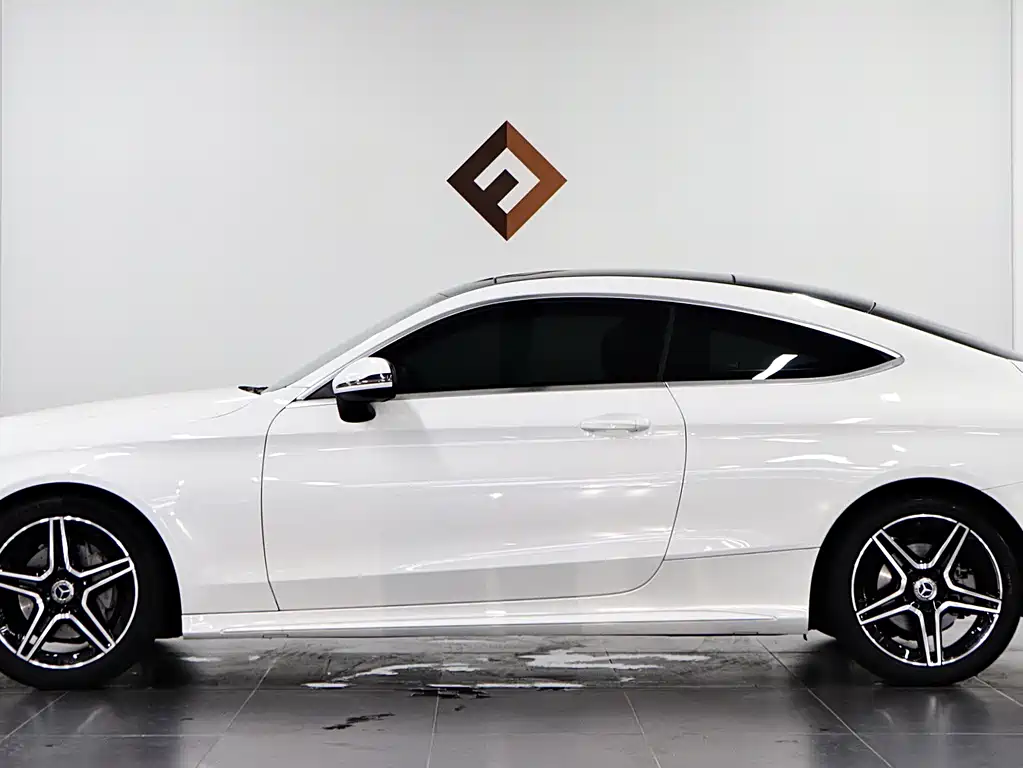 Mercedes-Benz C-Class 2021 — фото 7