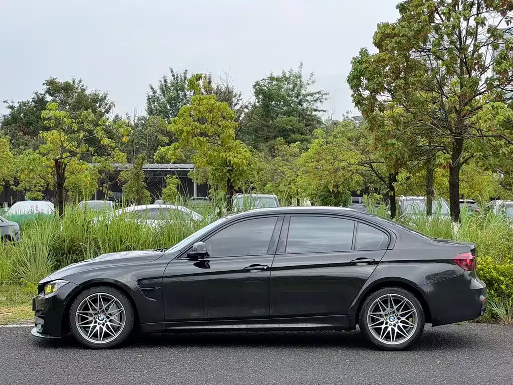 BMW 3 Series 2017