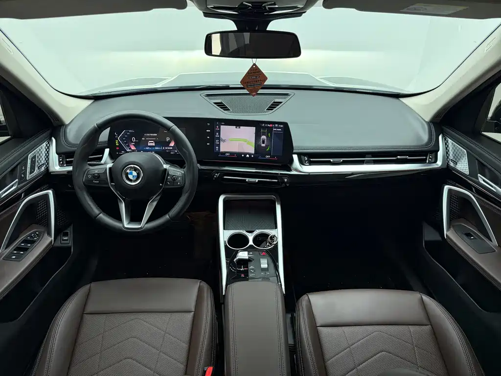 BMW X1 2025 — фото 8
