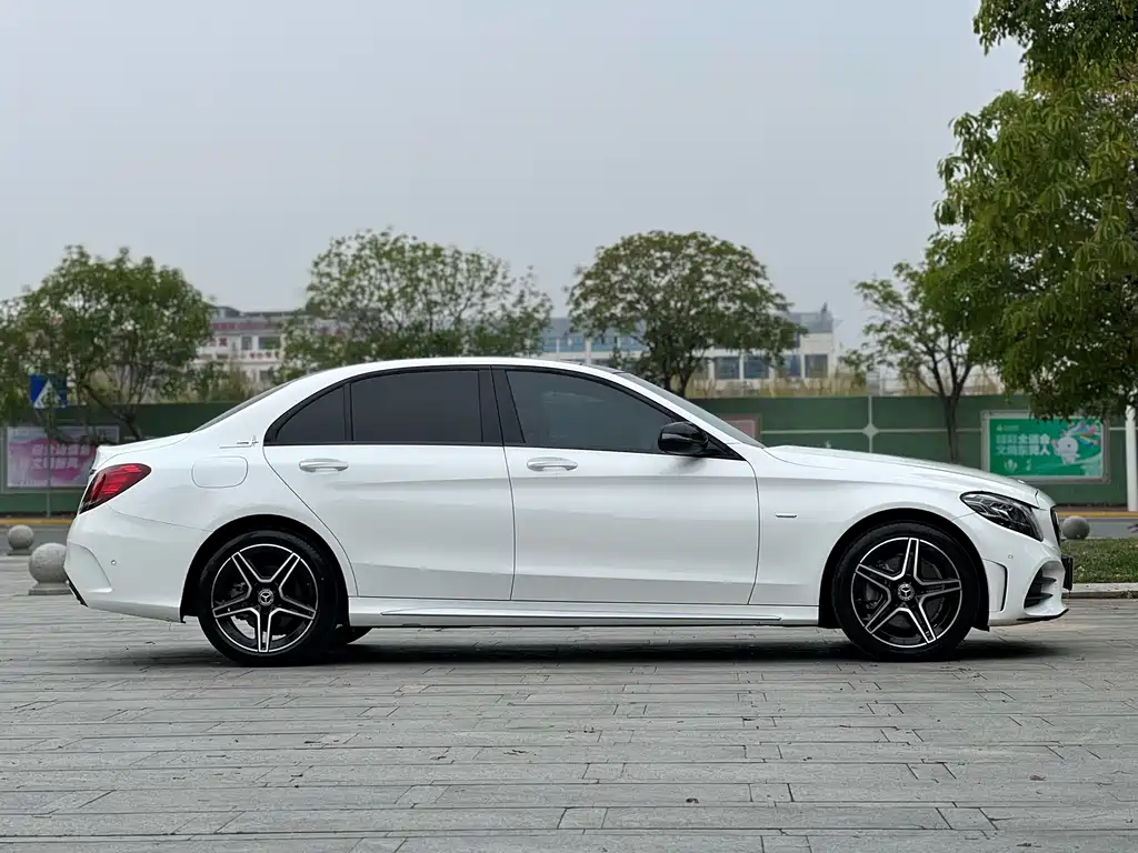 Mercedes-Benz C-Class 2021 — фото 8
