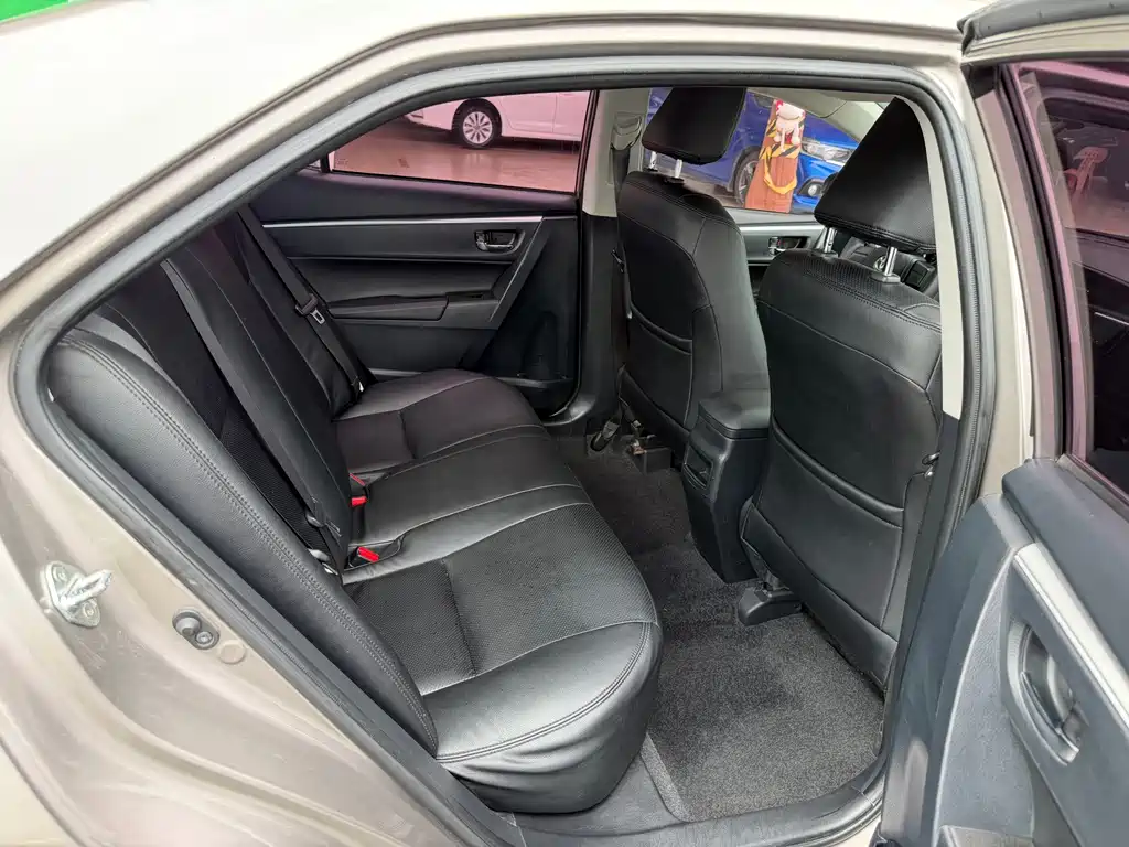 Toyota Corolla 2019 — фото 16