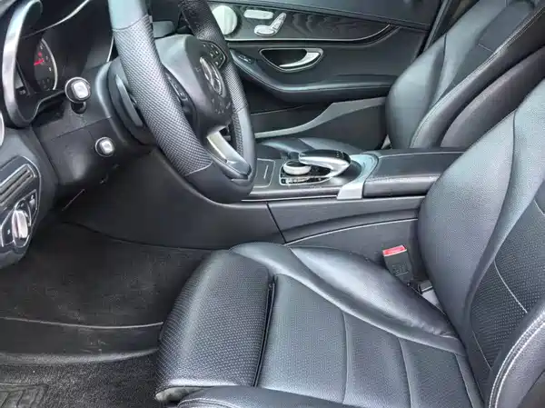 Mercedes-Benz C-Class 2018