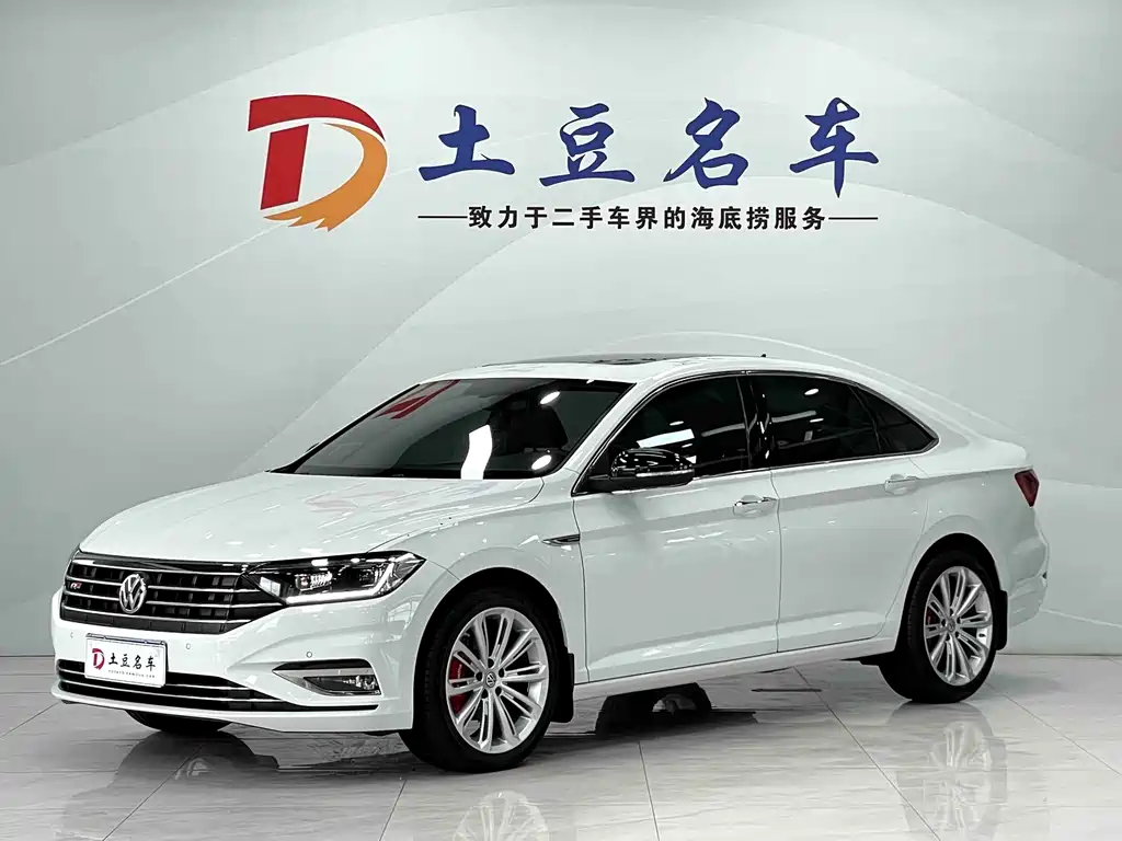 Volkswagen Sagitar 2022