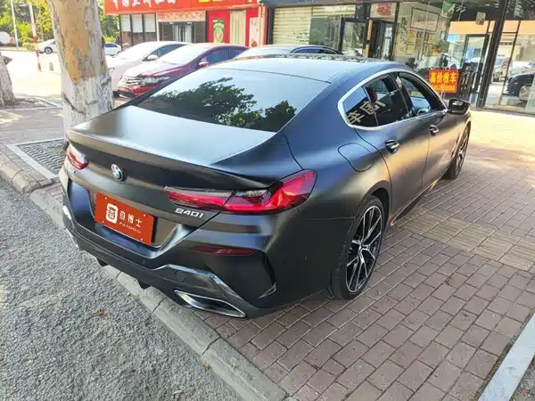BMW 8 Series 2022