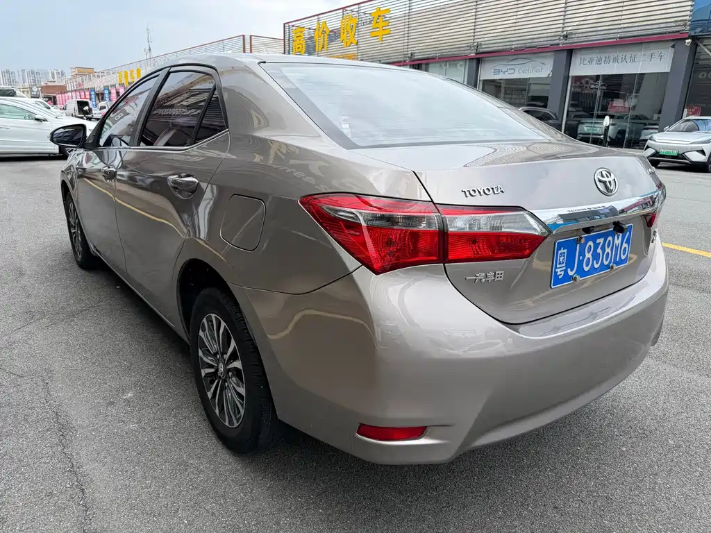Toyota Corolla 2019 — фото 9