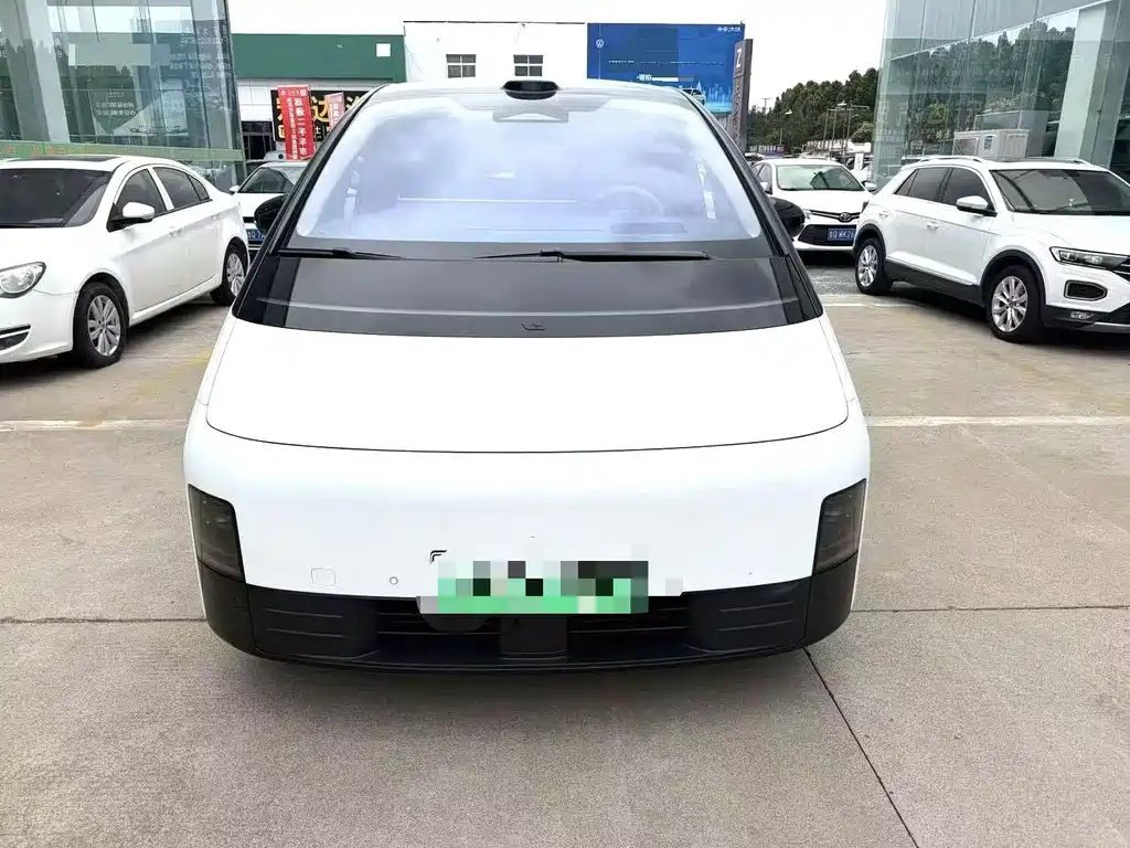 Li Auto Li MEGA 2025