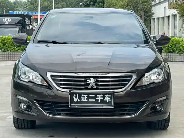 Peugeot 408 2015