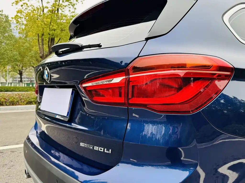 BMW X1 2019 — фото 17