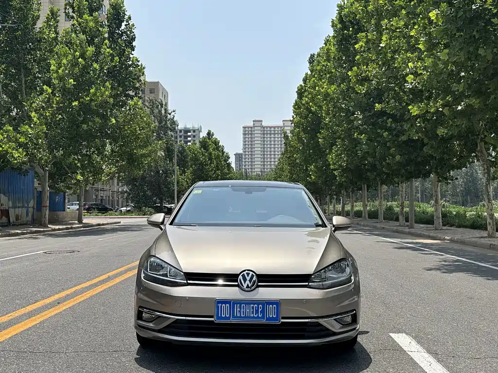 Volkswagen Golf 2018 — фото 2