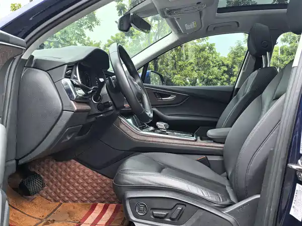 Audi Q7 2021