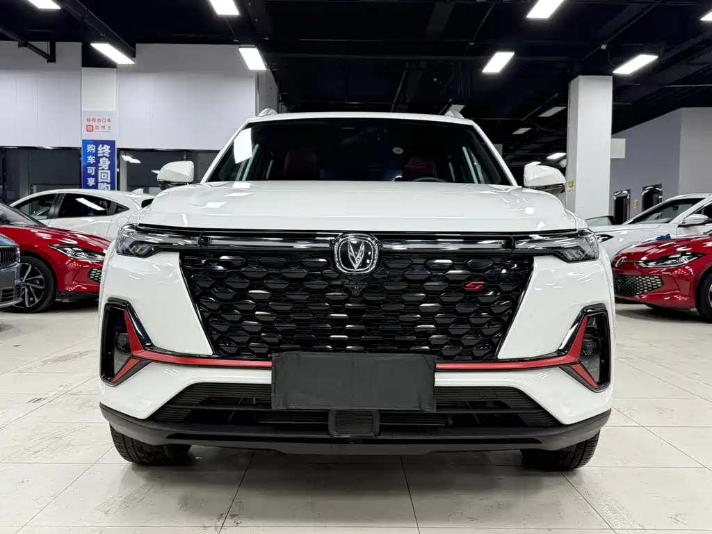 Changan CS35PLUS 2022 — фото 2