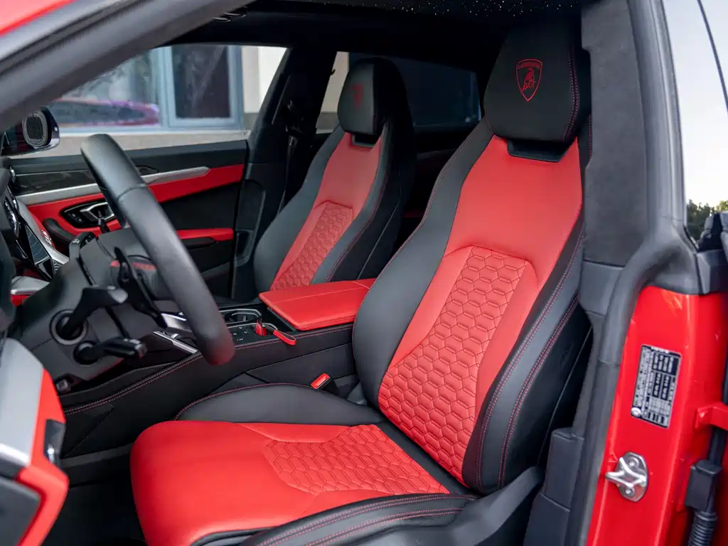 Lamborghini Urus 2020 — фото 10