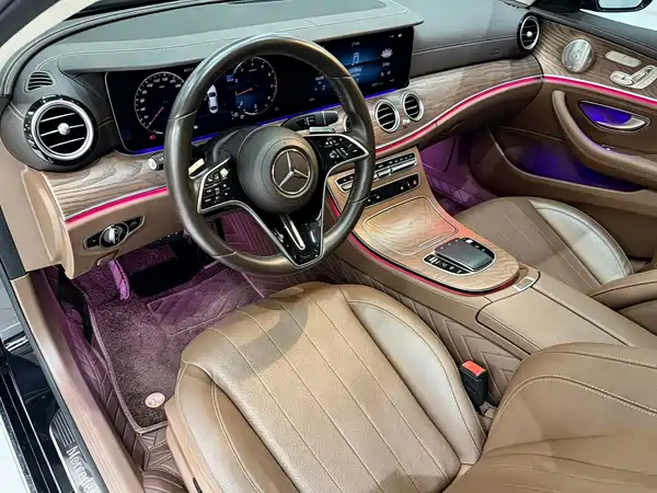 Mercedes-Benz E-Class 2021