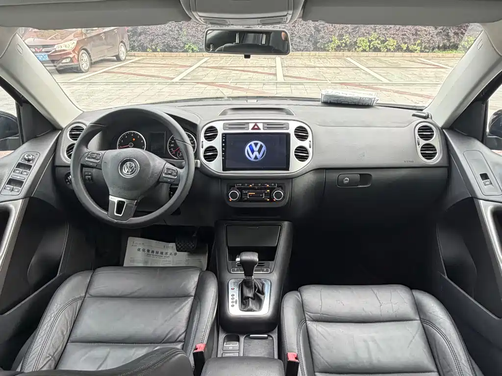 Volkswagen Tiguan 2011