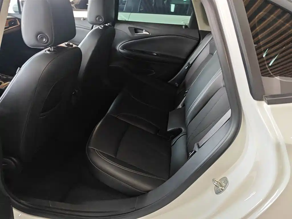 Buick Verano 2020 — фото 17
