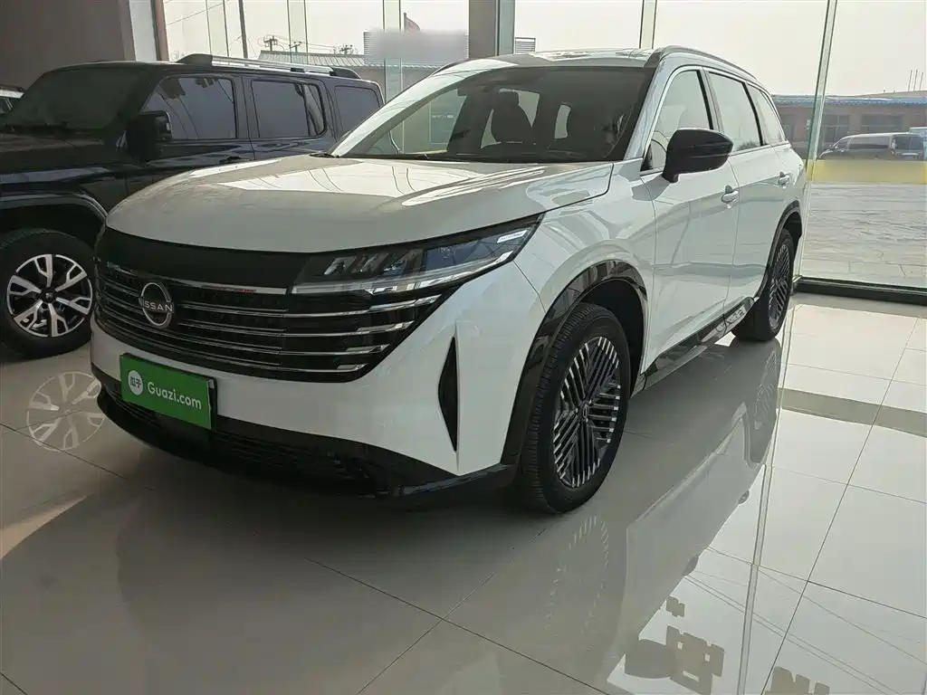 Nissan Teramont 2024
