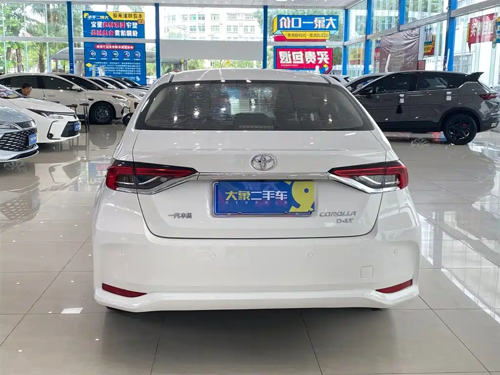 Toyota Corolla 2020 — фото 11