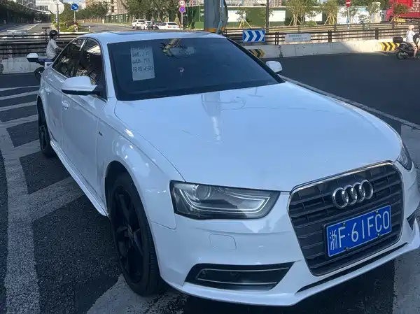 Audi A4L 2013