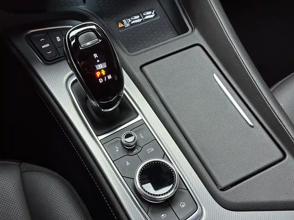 Cadillac CT5 2025 — фото 21