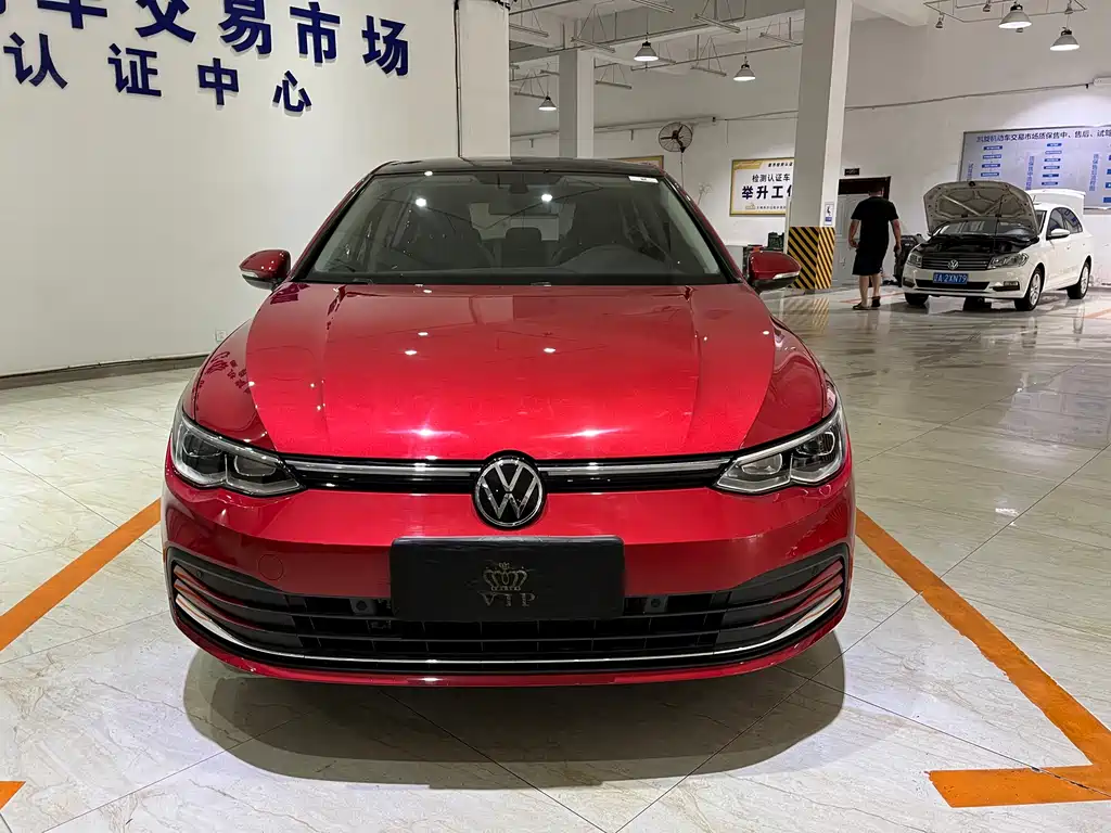 Volkswagen Golf 2022