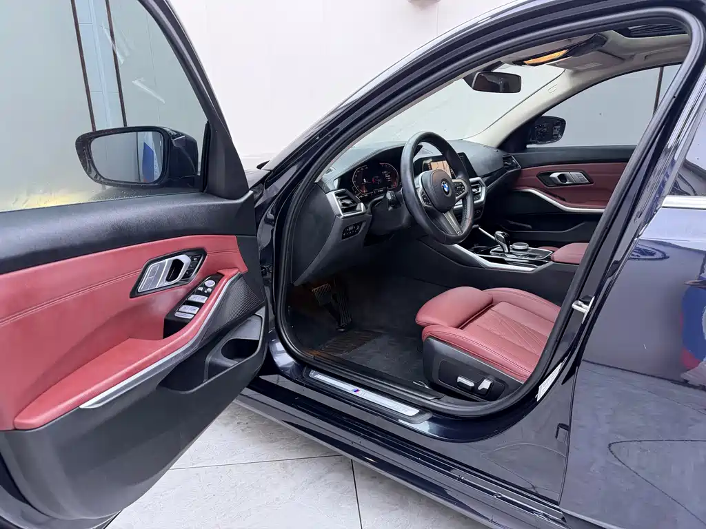 BMW 3 Series 2022
