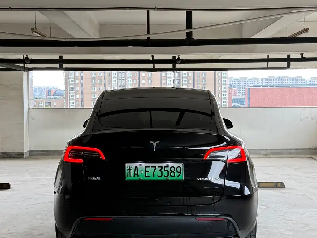 Tesla Model Y 2022 — фото 5