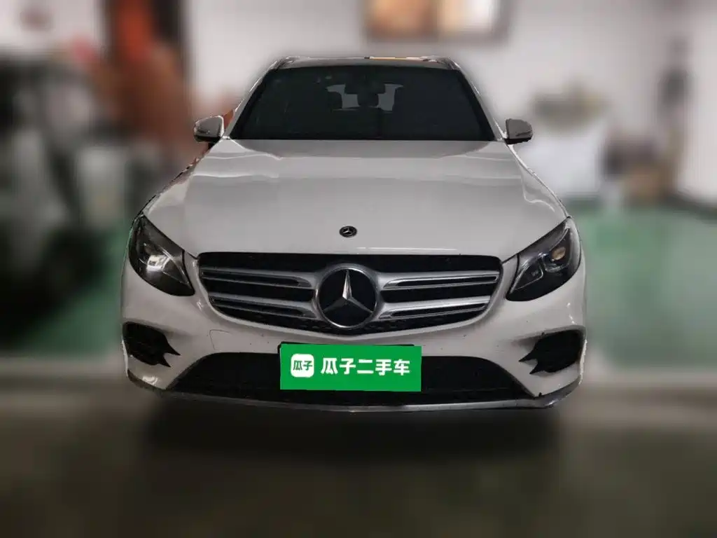 Mercedes-Benz GLC 2018 — фото 24