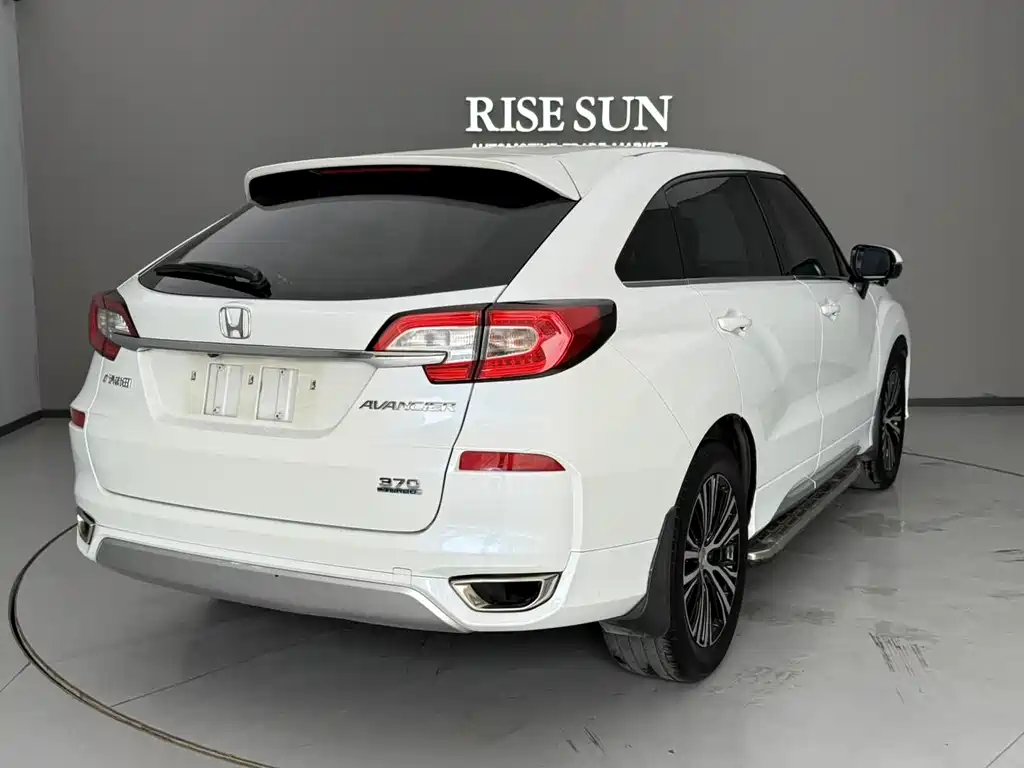 Honda Avancier 2018